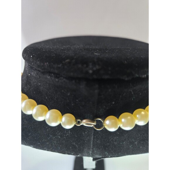 Silver Tone Necklace with Large Graduated Faux Pearls and Silver Tone Spacers - Picture 3 of 4